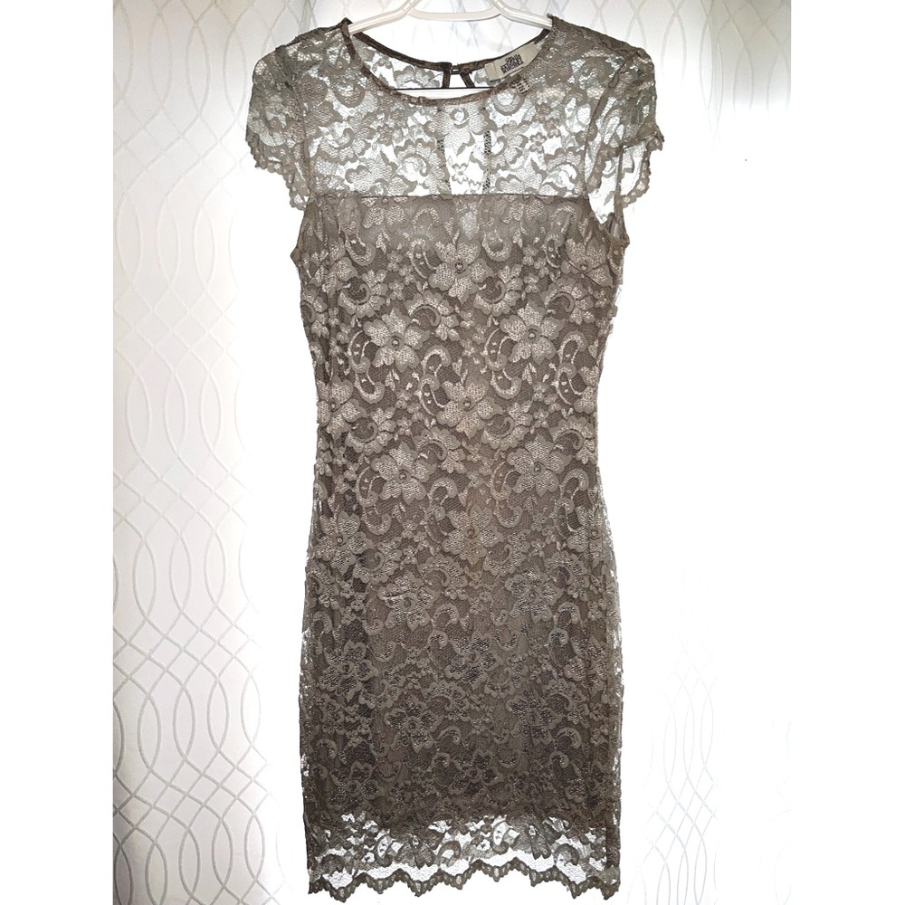 Belle grey lace midi dress size 6